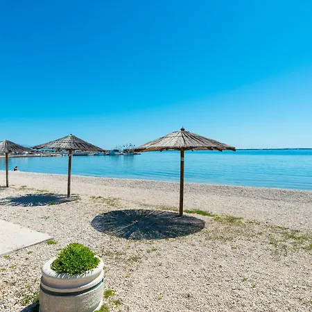 Appartement With Parking Space - 24331 *