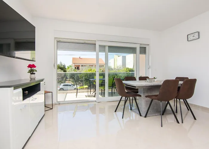 Appartement With Parking Space - 24331 *