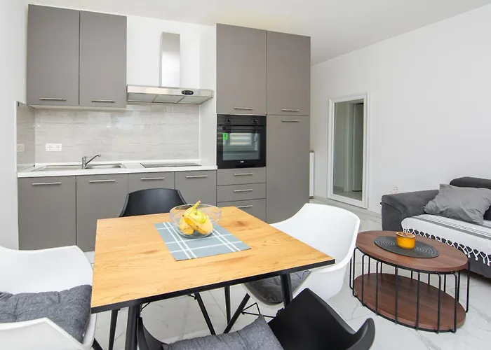 With Parking Space - 24331 Vir